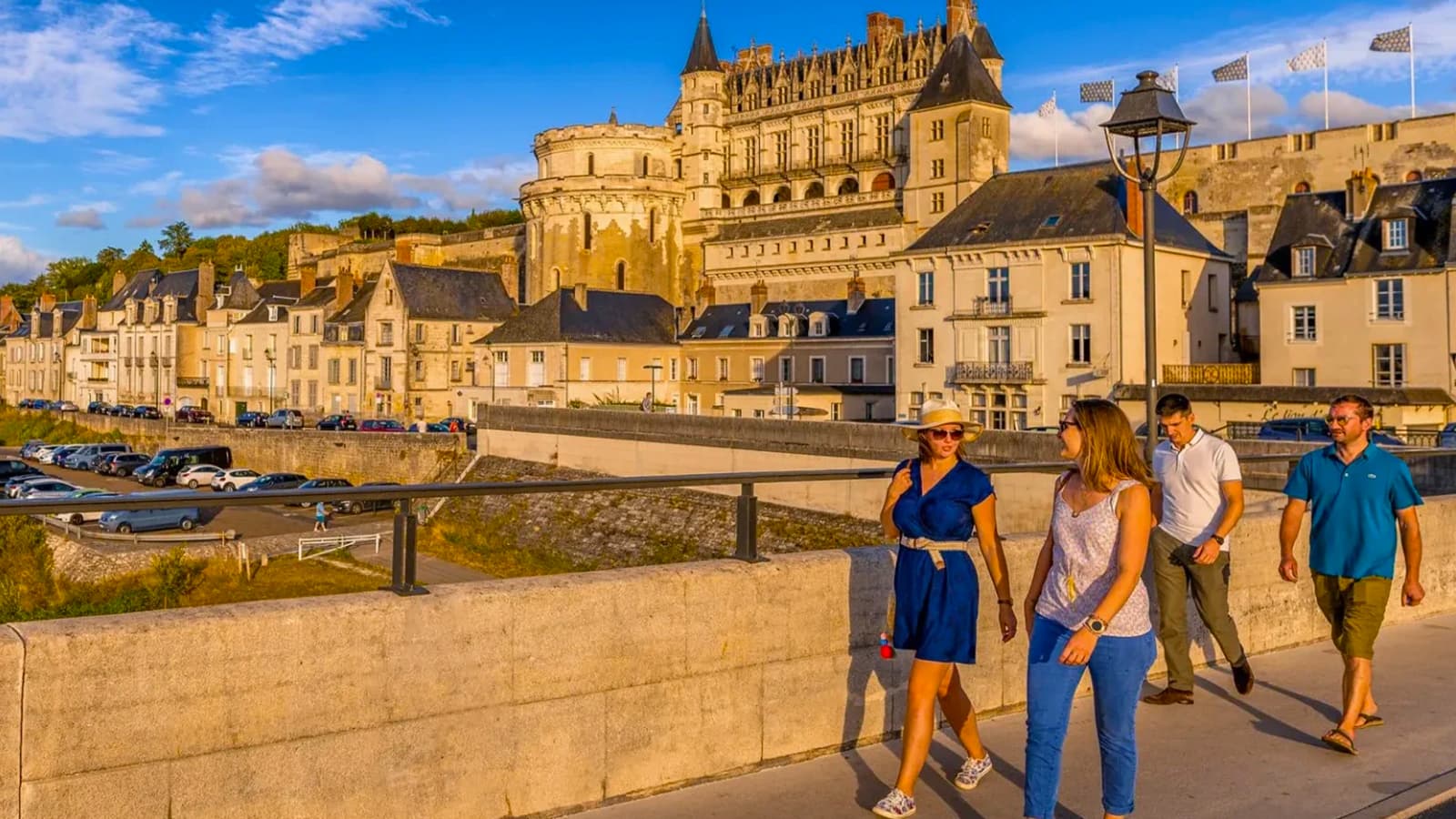 Découvrez Amboise avec une dégustation de vin aux Caves Ambacia foto 1